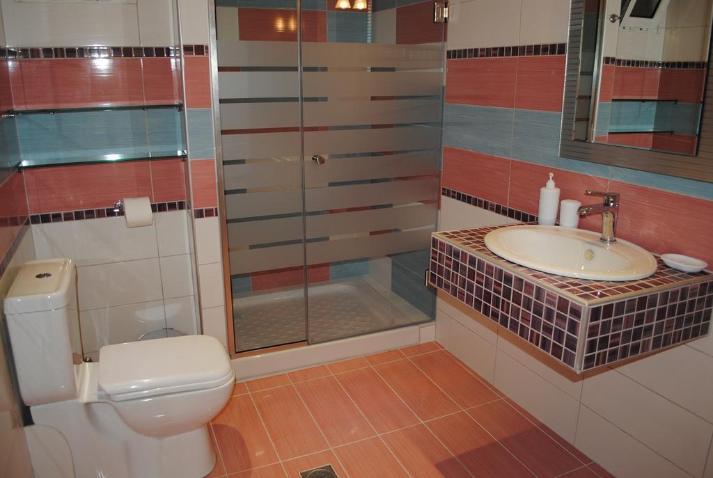 Kentrikon Suites Полихроно Номер фото